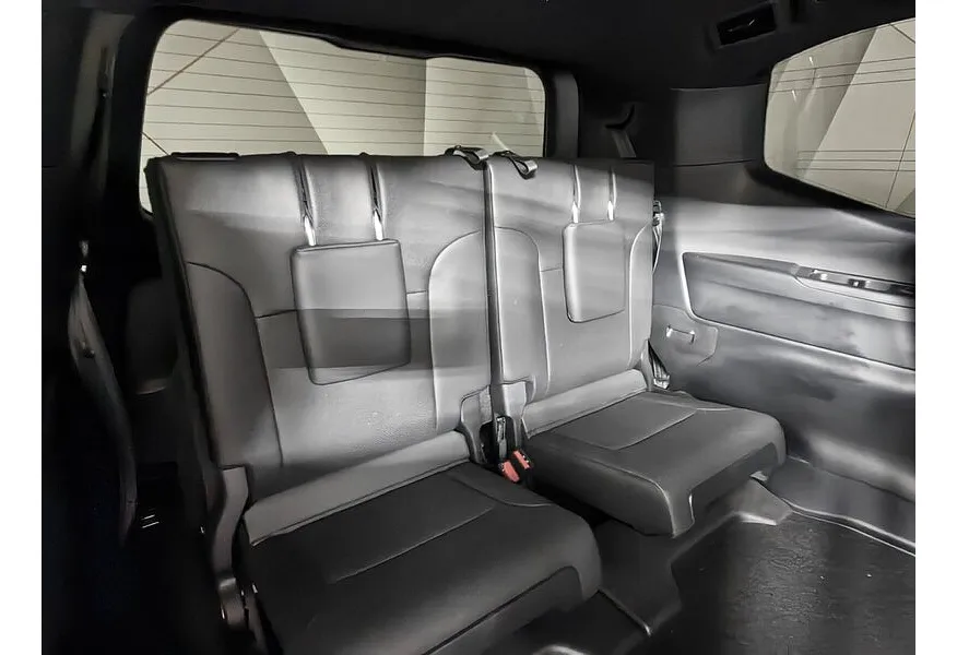 Toyota Land Cruiser 4.0 V6 AT 4WD (275 л.с.) VX Черный в АВИЛОН. Слайд №24