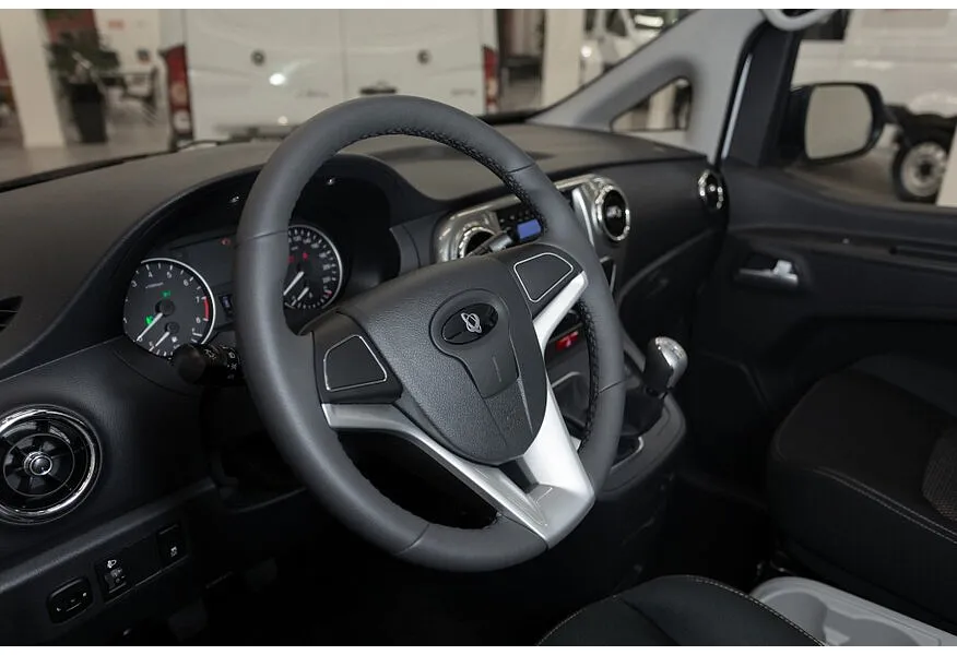 Sollers SF1 1.5 MT (136 л.с.) Белый в АВИЛОН. Слайд №7 Sollers SF1 1.5 MT (136 л.с.) Белый в АВИЛОН. Слайд №7