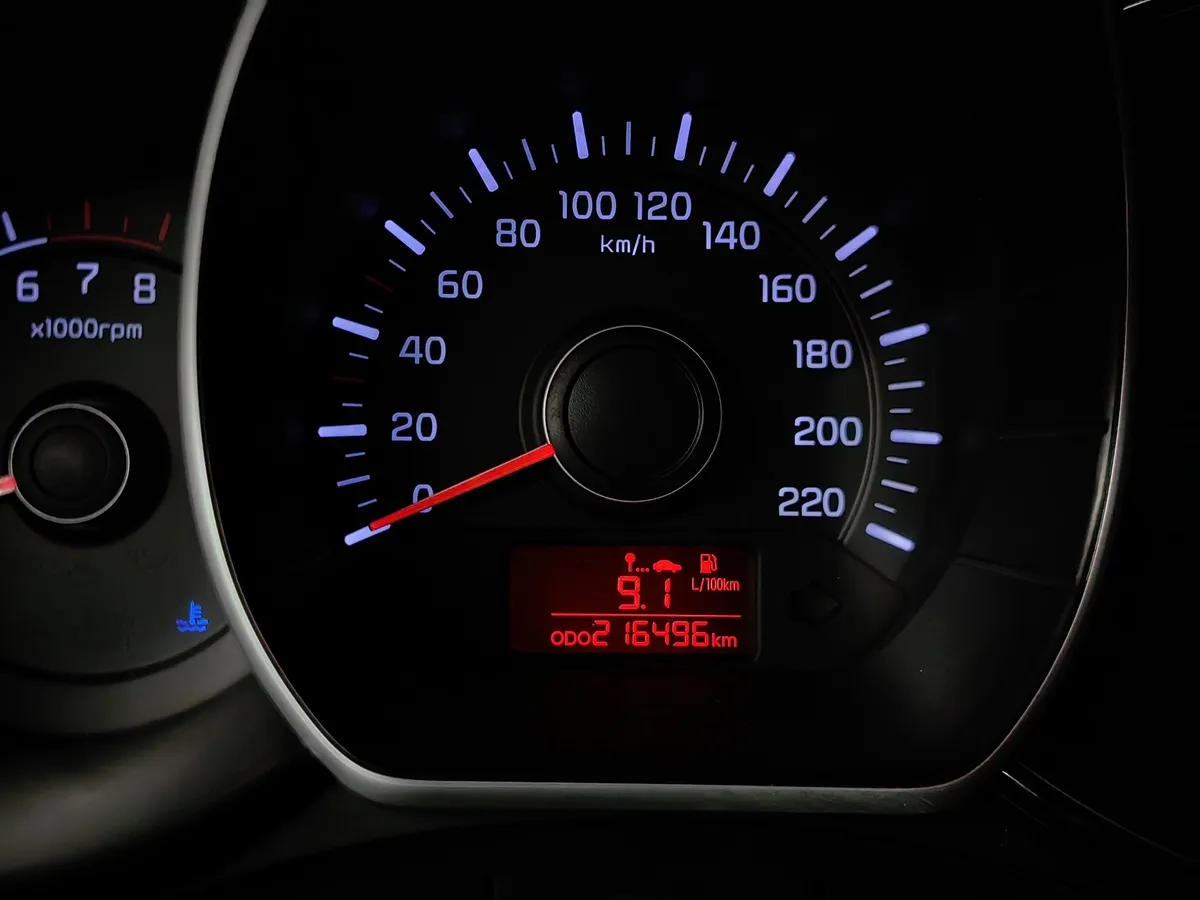 Kia Rio 1.4 MT (107 л.с.) Comfort Черный в АВИЛОН. Слайд №16