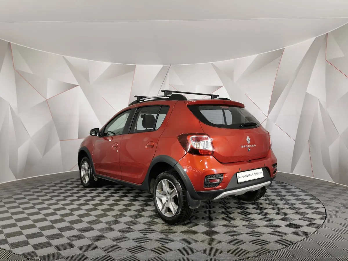 Renault Sandero 1.6 CVT (113 л.с.) Stepway Life City Красный в АВИЛОН. Слайд №4