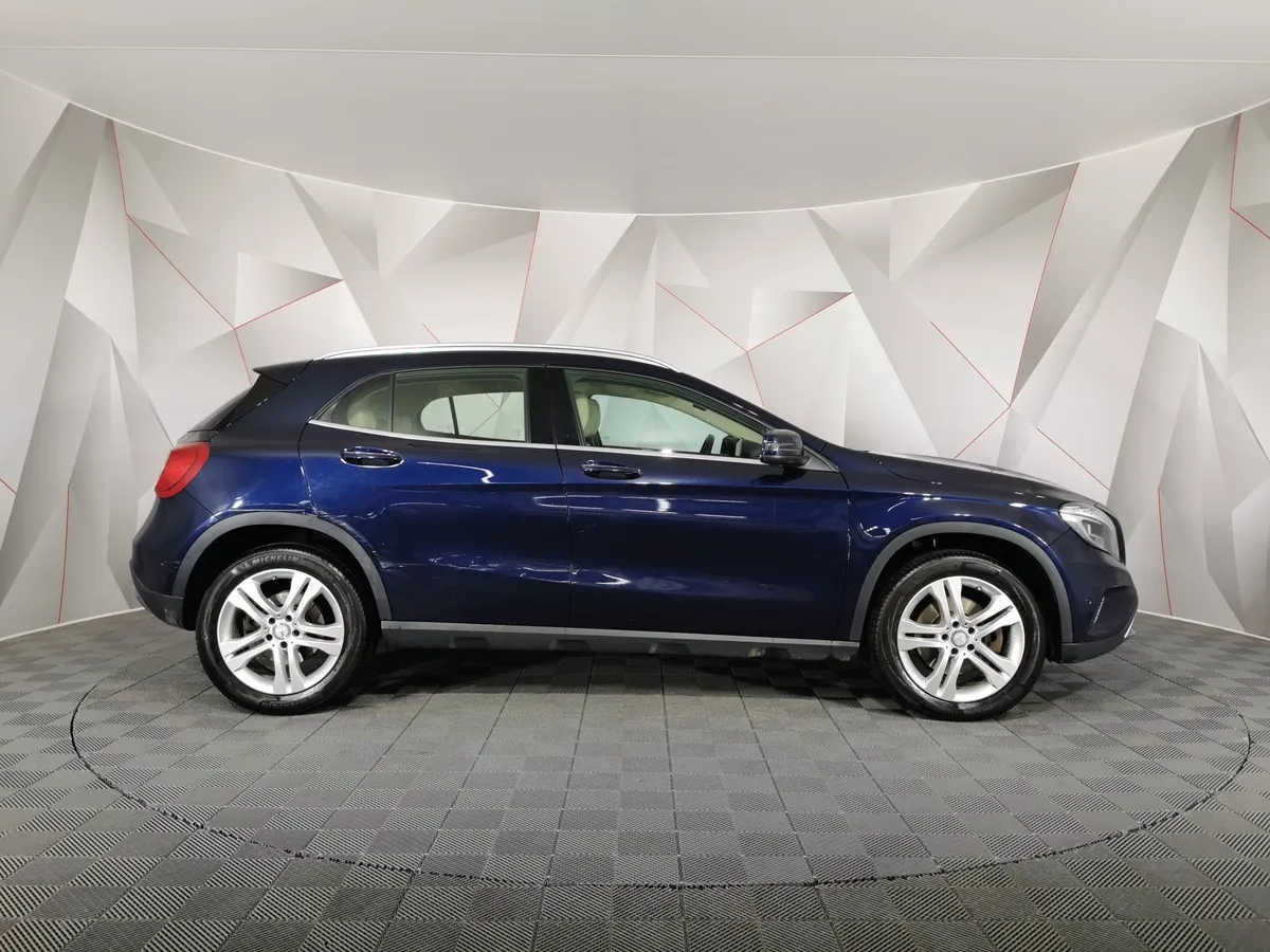 Mercedes-Benz GLA 250 7G-DCT 4MATIC (211 л.с.) Особая серия Синий в АВИЛОН. Слайд №6