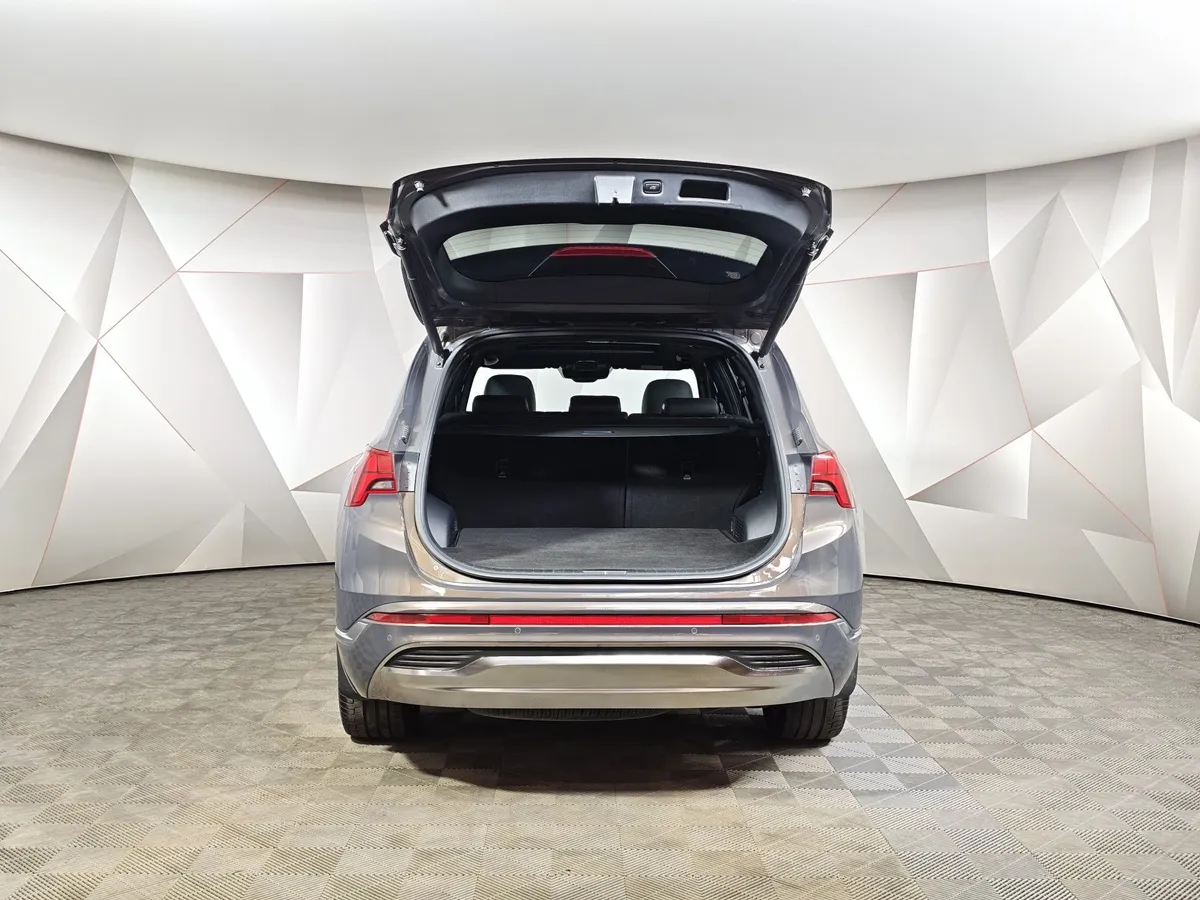 Hyundai Santa Fe 2.2 CRDi AWD 8AT (200 л.с.) Calligraphy Коричневый в АВИЛОН. Слайд №12