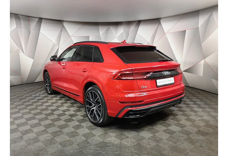 Audi Q8 45 TDI Tiptronic quattro (249 л.с.) Красный в АВИЛОН. Слайд №4