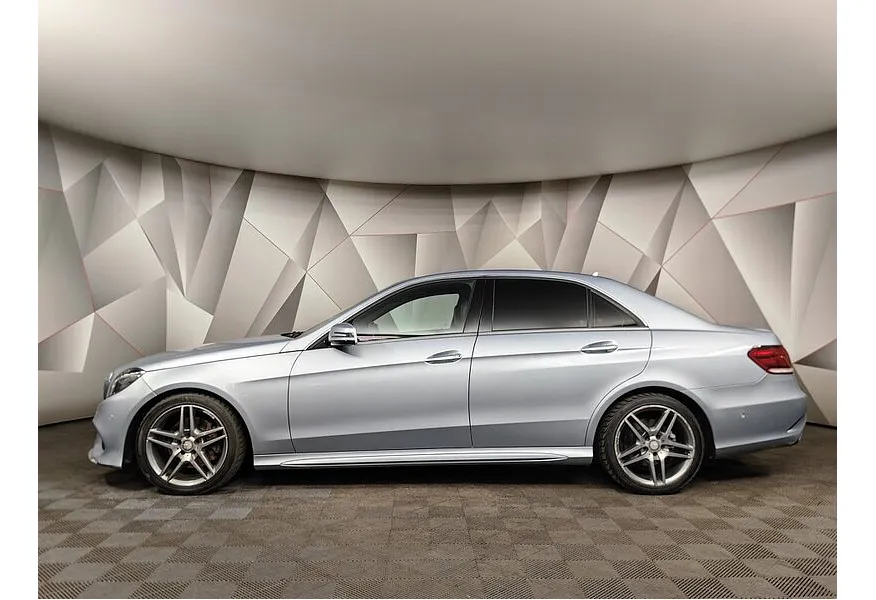 Mercedes-Benz E-Класс E 200 T BlueEfficiency 7G-Tronic Plus (184 л.с.) Серый в АВИЛОН. Слайд №5