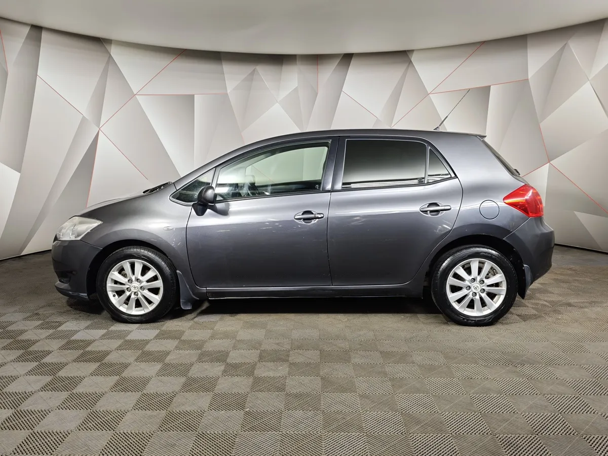 Toyota Auris 1.6 MMT (124 л.с.) Серый в АВИЛОН. Слайд №5
