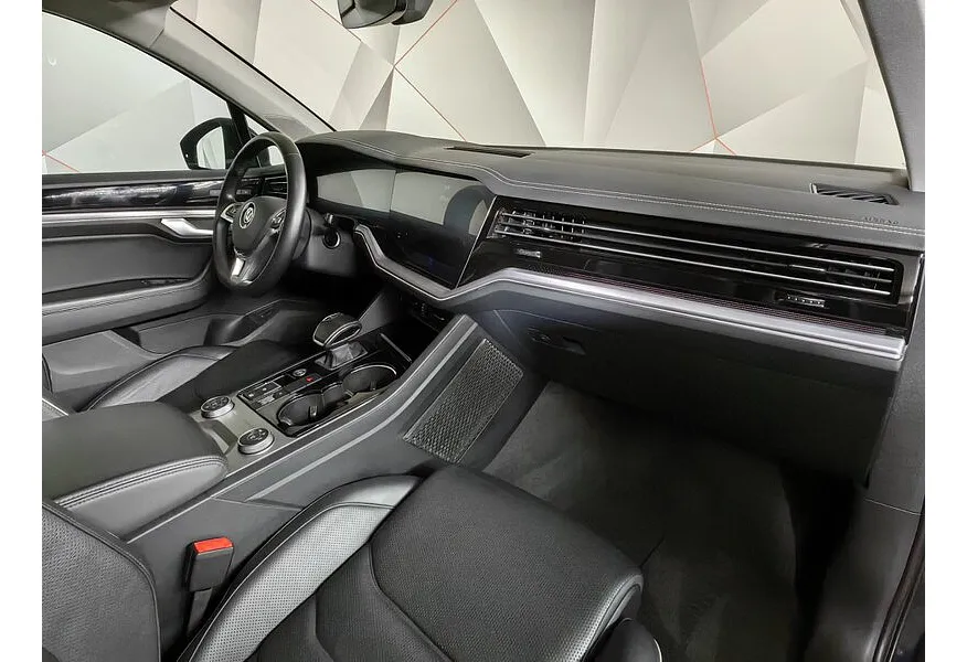АВИЛОН - Volkswagen Touareg 3.0 V6 TDI Tiptronic 4Motion (249 л.с.) Exclusive Синий - slide 10