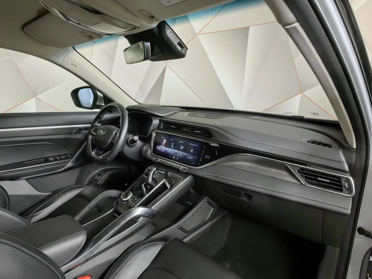 Geely Atlas Pro 1.5T 7DCT AWD (177 л.с.) Flagship Серый в АВИЛОН. Слайд №13