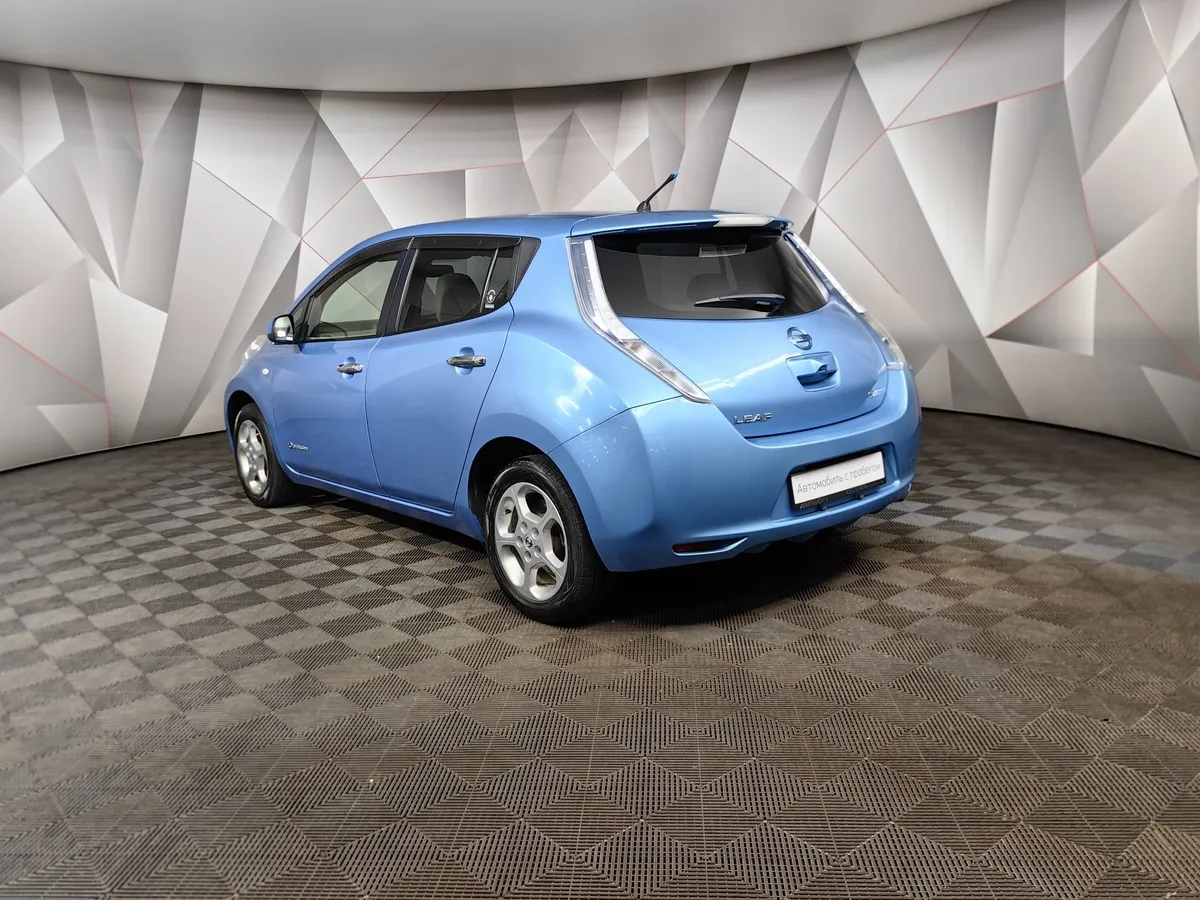 Nissan Leaf AT (109 л.с.) Синий в АВИЛОН. Слайд №4