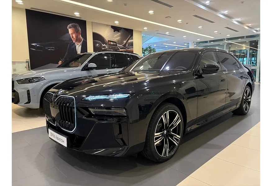 АВИЛОН - BMW 7 серия 740d xDrive Steptronic (286 л.с.) Черный - slide 9424393