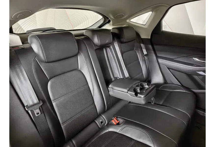 Jaguar E-Pace 2.0 D AT AWD (150 л.с.) S Белый в АВИЛОН. Слайд №17