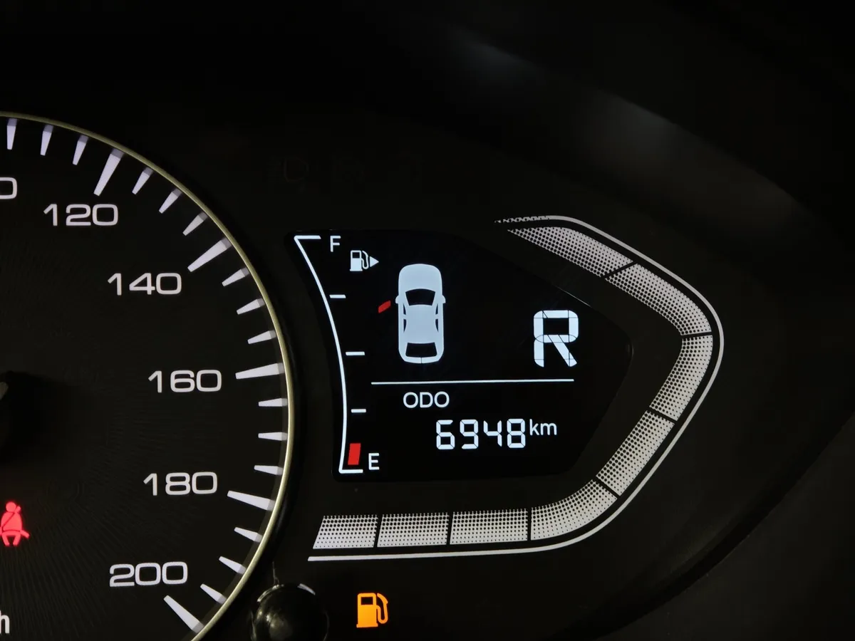 Changan Alsvin 1.5 DSG 2WD (107 л.с.) LX Серый в АВИЛОН. Слайд №18