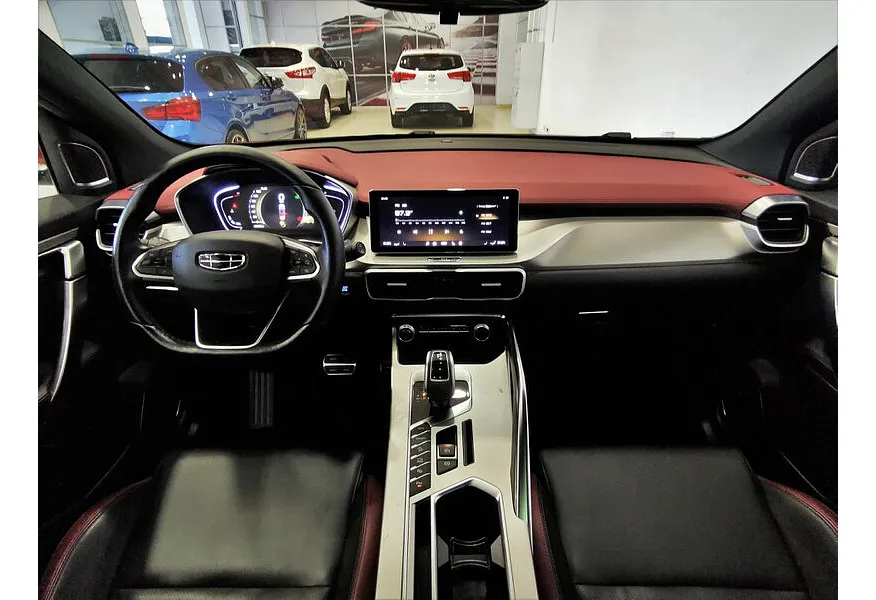 Geely Coolray 1.5T 7DCT 2WD (150 л.с.) Flagship Оранжевый в АВИЛОН. Слайд №13