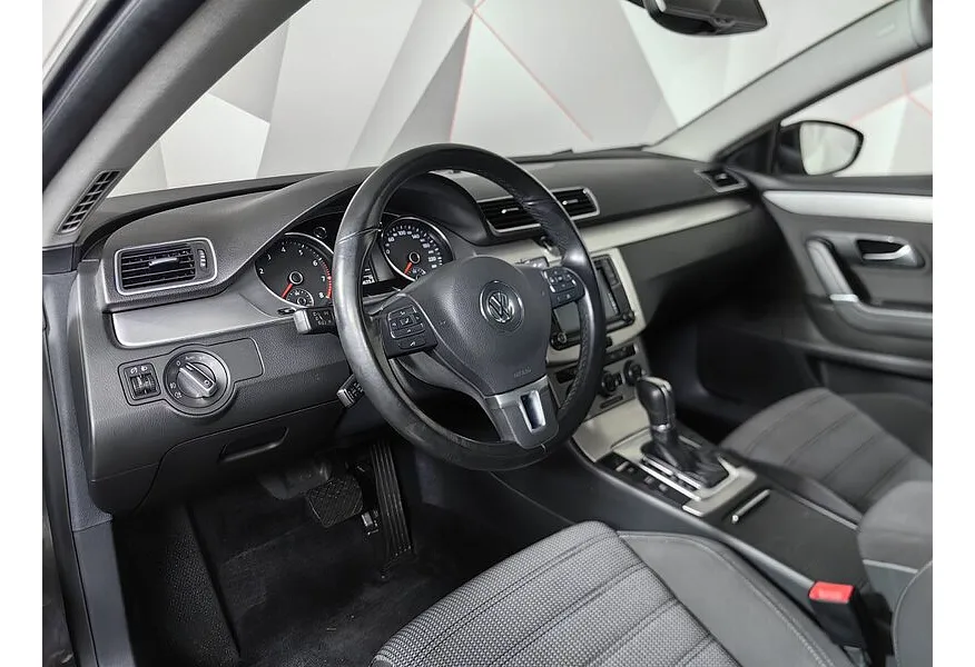 Volkswagen Passat CC 1.8 TSI DSG (152 л.с.) Черный в АВИЛОН. Слайд №19