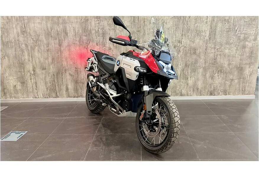 BMW Motorrad R 1300 GS Adventure R 1300 GS Adventure 1300 см³ (145) 1300 Красный в АВИЛОН. Слайд №2