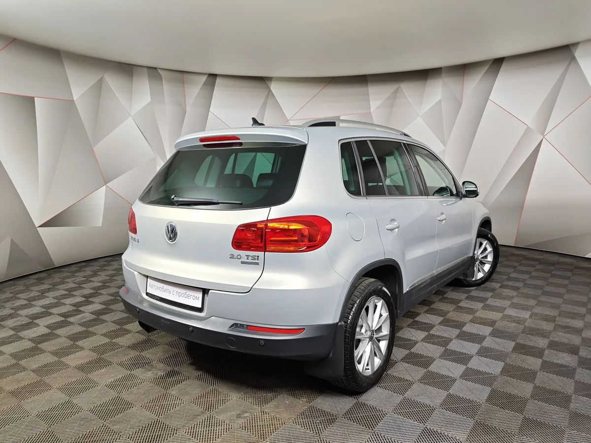 Volkswagen Tiguan 2.0 TSI 4Motion AT (170 л.с.) Track & Field Желтый в АВИЛОН. Слайд №2
