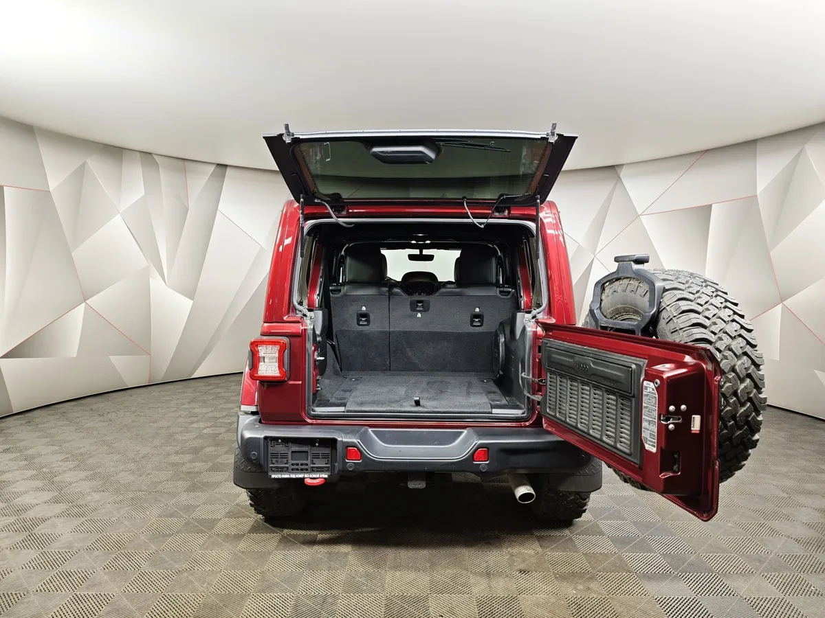 Jeep Wrangler 3.6 AT AWD (290 л.с.) Rubicon Красный в АВИЛОН. Слайд №12