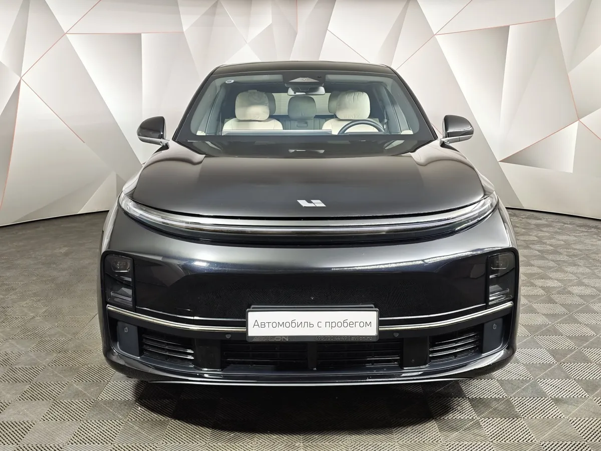 Li Auto L7 1.5 AT 4WD (449 л.с.) Pro Черный в АВИЛОН. Слайд №7