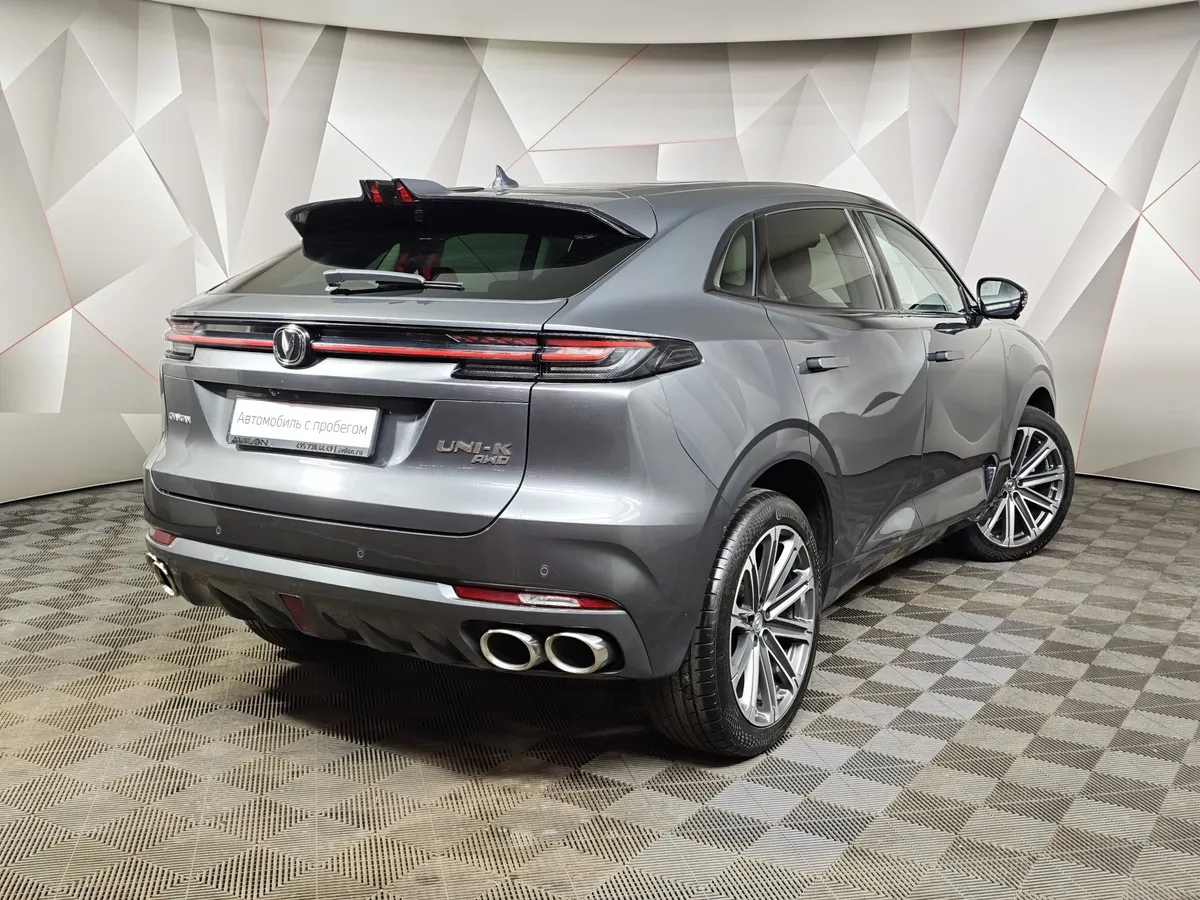 Changan UNI-K 2.0 AT 4WD (226 л.с.) Tech Серый в АВИЛОН. Слайд №2