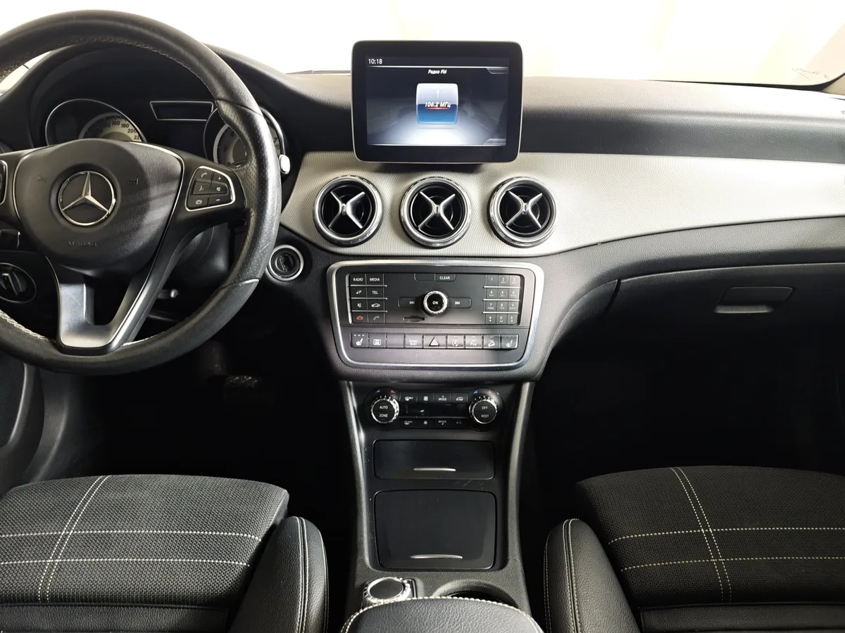 Mercedes-Benz GLA 250 7G-DCT 4MATIC (211 л.с.) Особая серия Черный в АВИЛОН. Слайд №14
