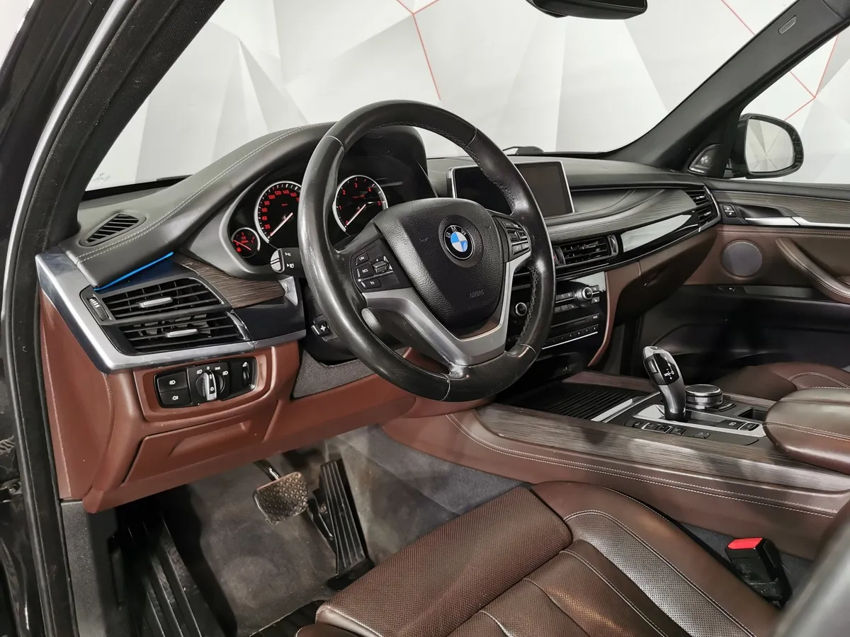 BMW X5 xDrive30d Steptronic (249 л.с.) Черный в АВИЛОН. Слайд №12