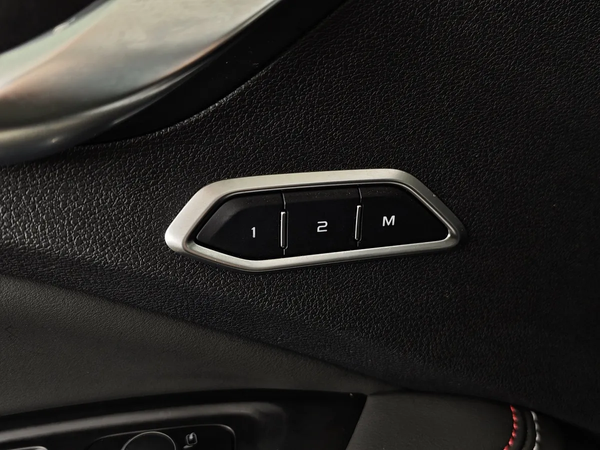 Geely Tugella 2.0 AT AWD (238 л.с.) Flagship Белый в АВИЛОН. Слайд №23