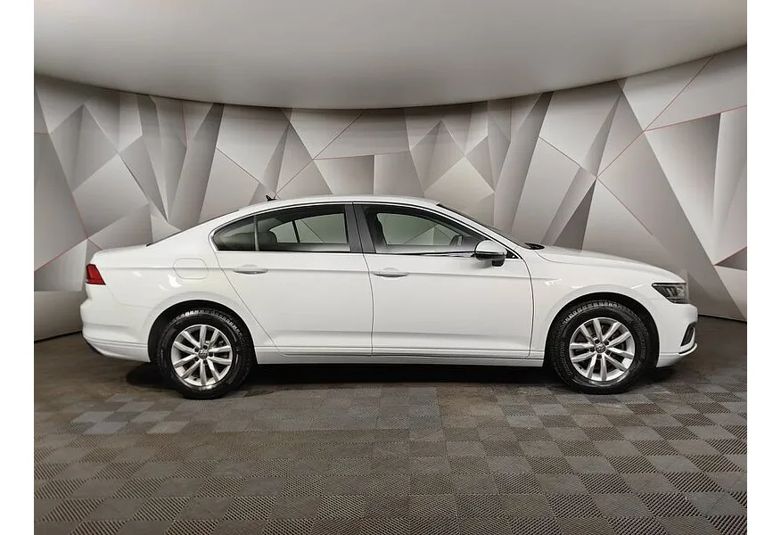 Volkswagen Passat 1.4 TSI DSG (150 л.с.) Business Белый в АВИЛОН. Слайд №6