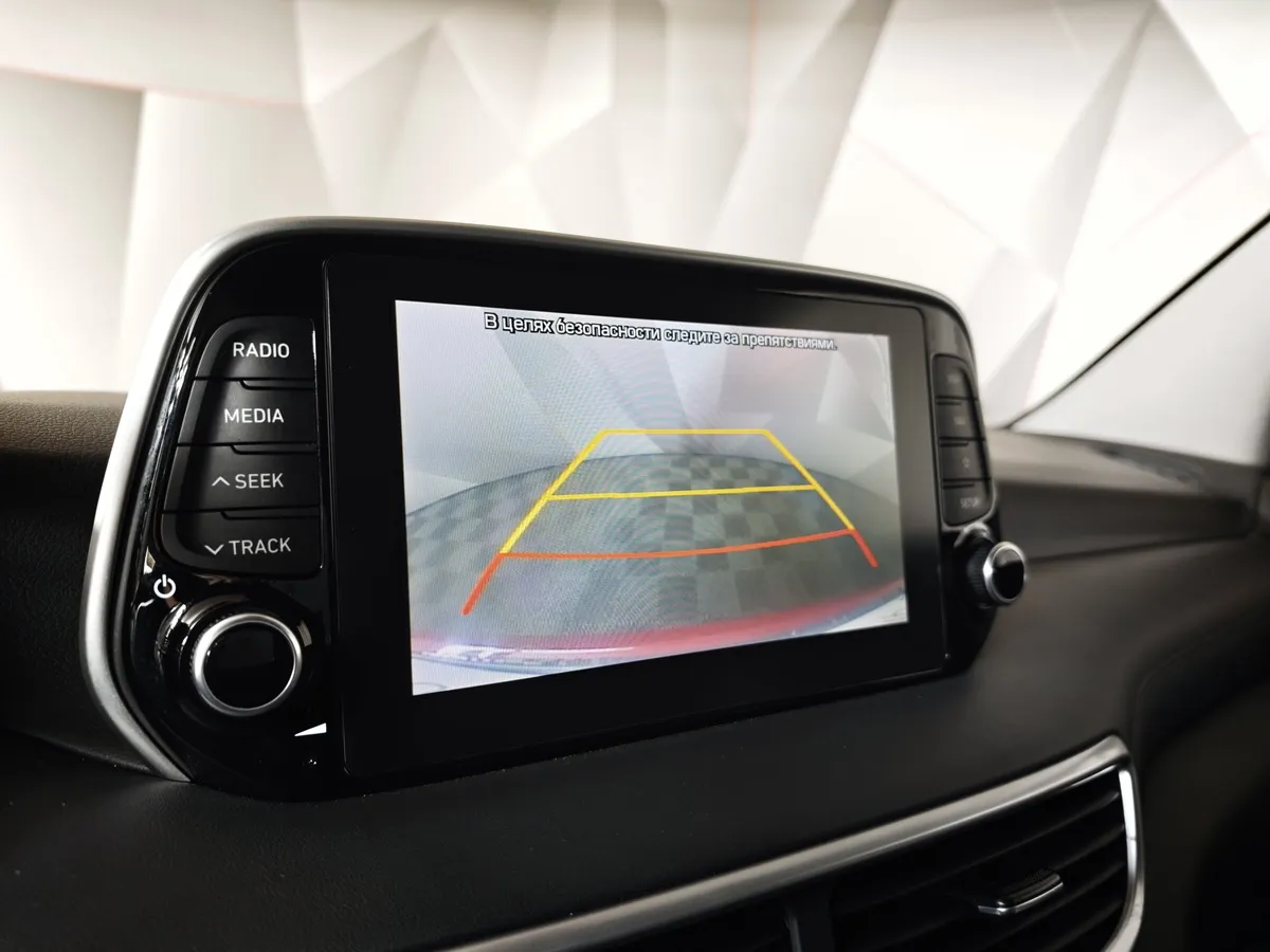 Hyundai Tucson 2.0 (150 л.с.) MPi-6AT-4WD Dynamic Красный в АВИЛОН. Слайд №22