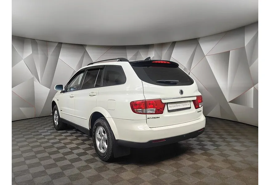 АВИЛОН - SsangYong Kyron 2.3 E-Tronic 4WD (150 л.с.) Белый - slide 6
