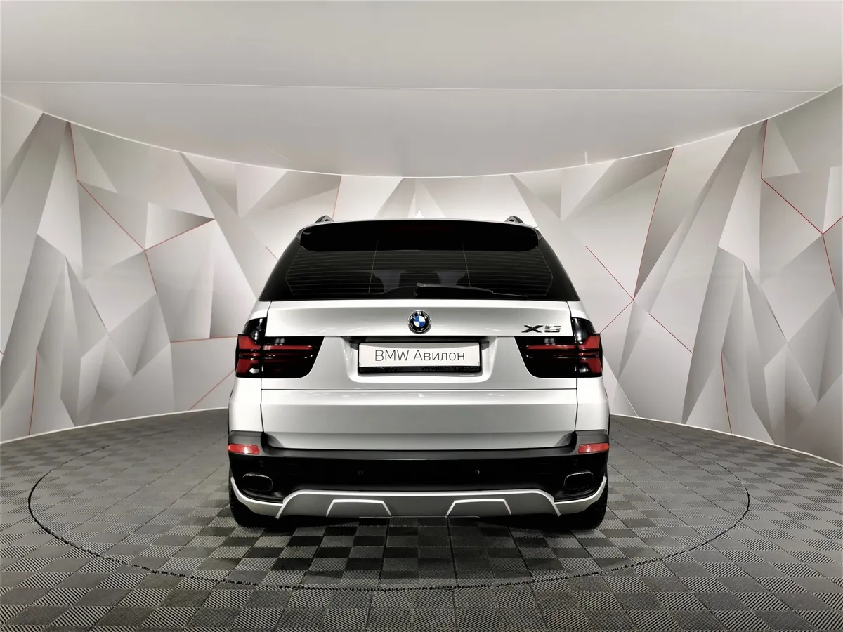 BMW X5 xDrive48i AT (355 л.с.) Серебристый в АВИЛОН. Слайд №4