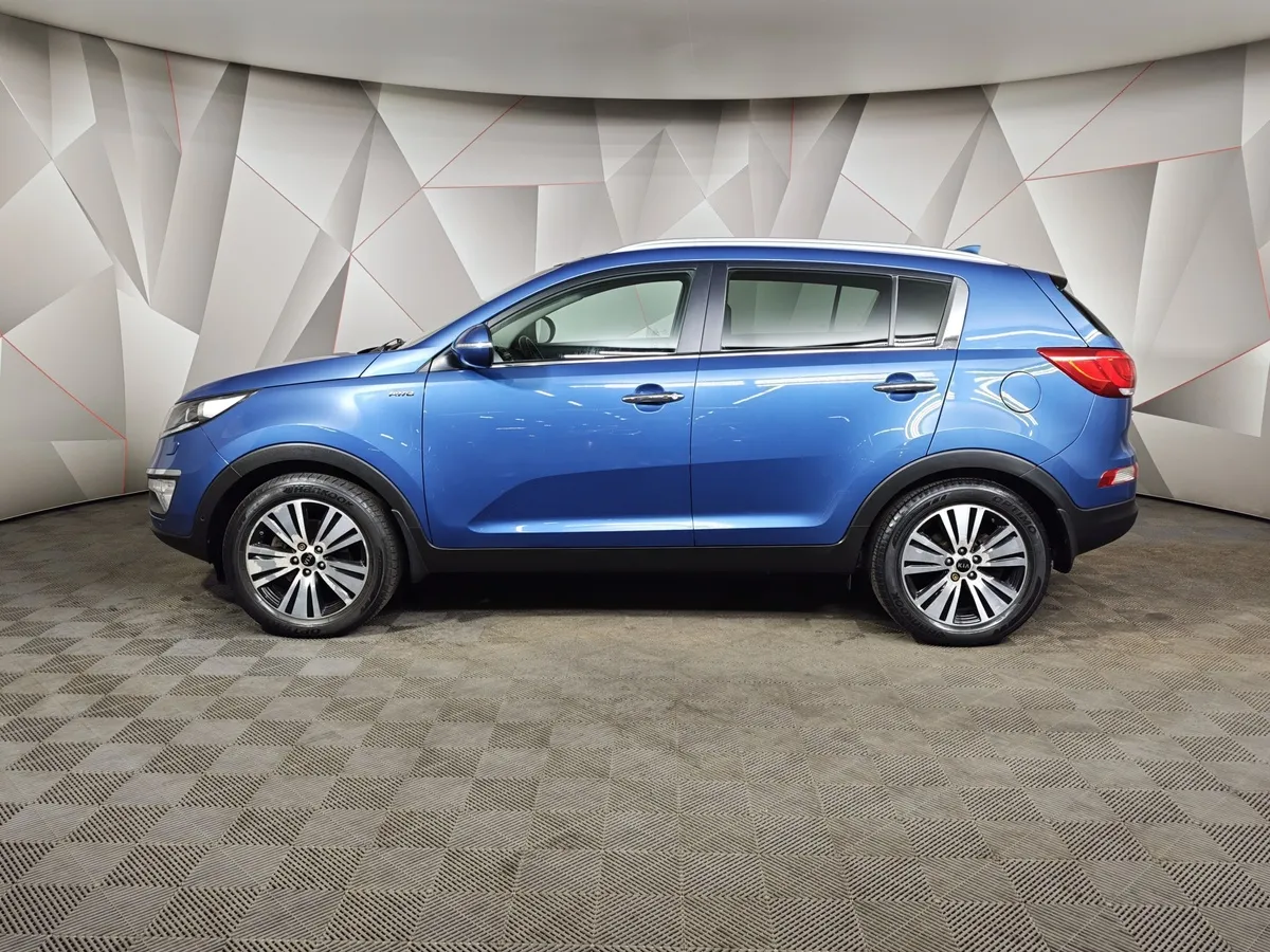 Kia Sportage 2.0 AT 4WD (150 л.с.) Luxe Синий в АВИЛОН. Слайд №5
