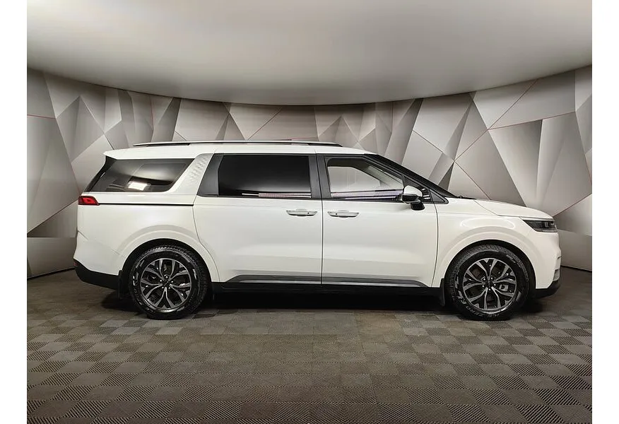 Kia Carnival 2.2 AT (199 л.с.) Premium Plus Белый в АВИЛОН. Слайд №6