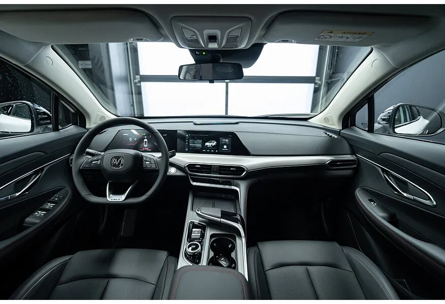 АВИЛОН - Changan UNI-T 1.5T 7DCT (181 л.с.) Luxe Черный - slide 2