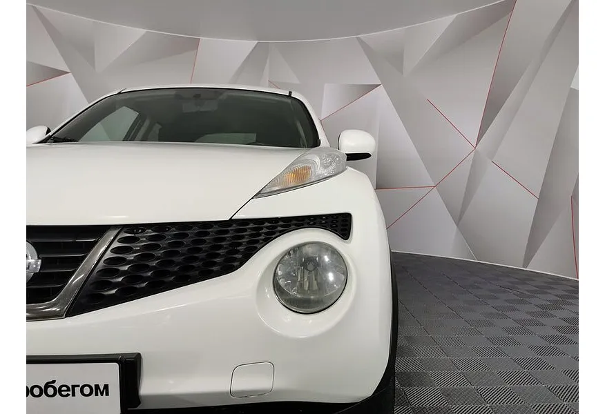 Nissan Juke 1.6 CVT (117 л.с.) Белый в АВИЛОН. Слайд №10