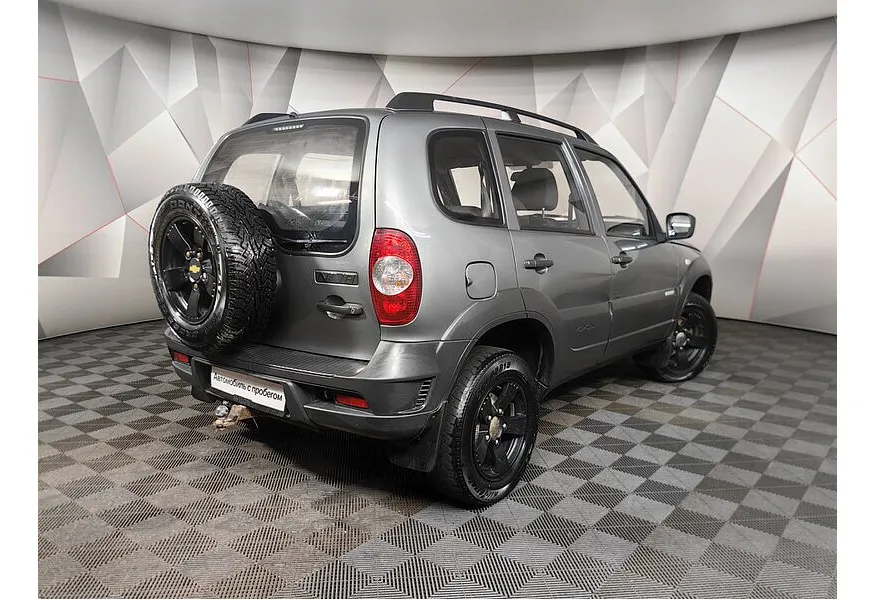 LIVE. Слайд №8