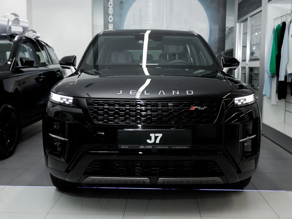 JAECOO J7 1.6T DCT 4WD (186 л.с.) Престиж Черный в АВИЛОН. Слайд №3