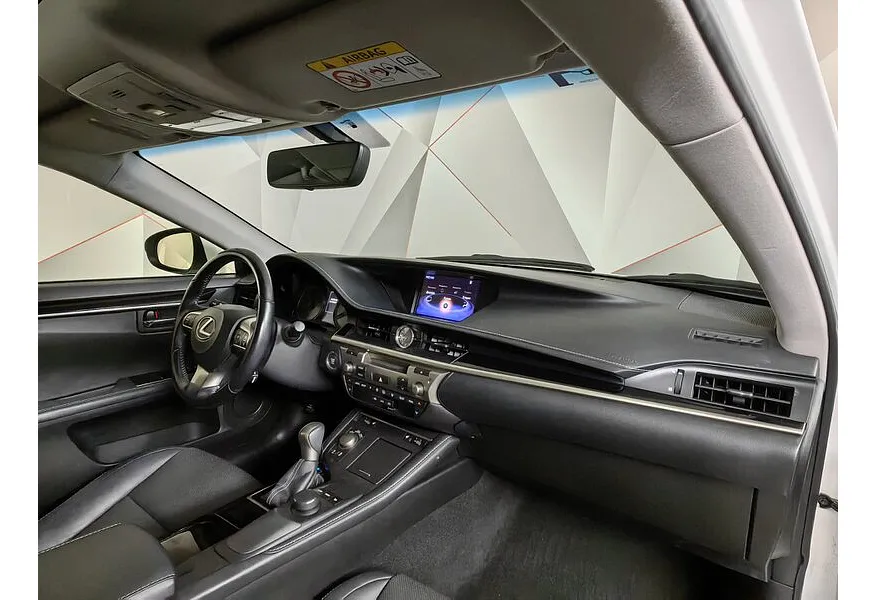 Lexus ES 200 AT (150 л.с.) Белый в АВИЛОН. Слайд №12