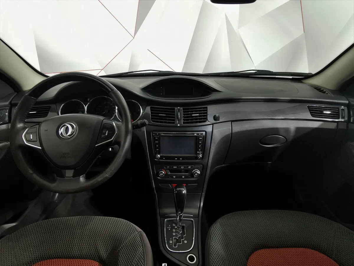 DongFeng H30 1.6 MT (117 л.с.) Comfort Серебристый в АВИЛОН. Слайд №12