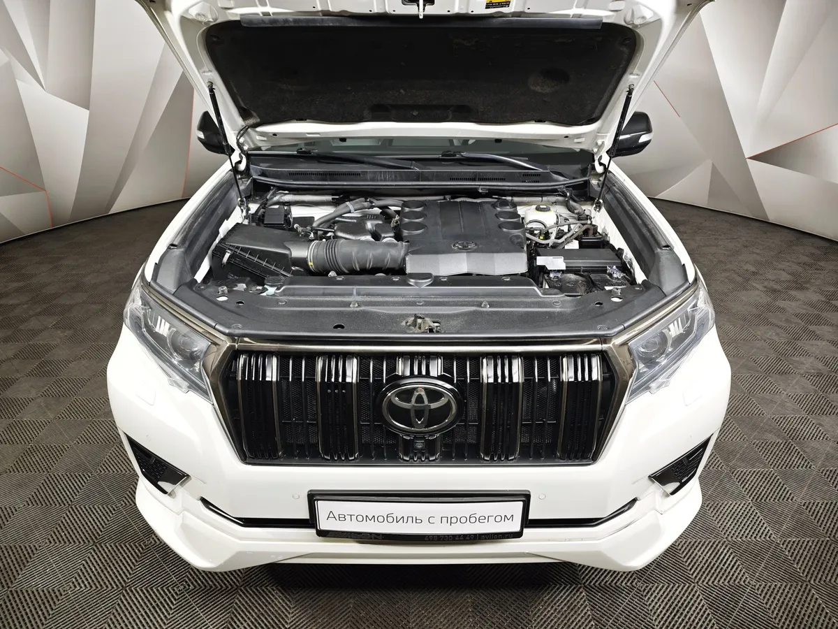 Toyota Land Cruiser Prado 4.0 AT AWD (249 л.с.) Белый в АВИЛОН. Слайд №11