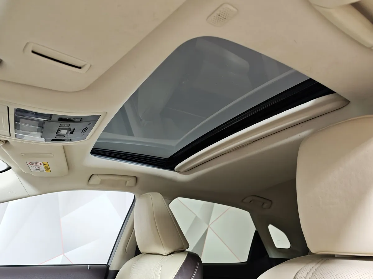 Lexus RX 350 AT AWD (300 л.с.) Premium Красный в АВИЛОН. Слайд №23