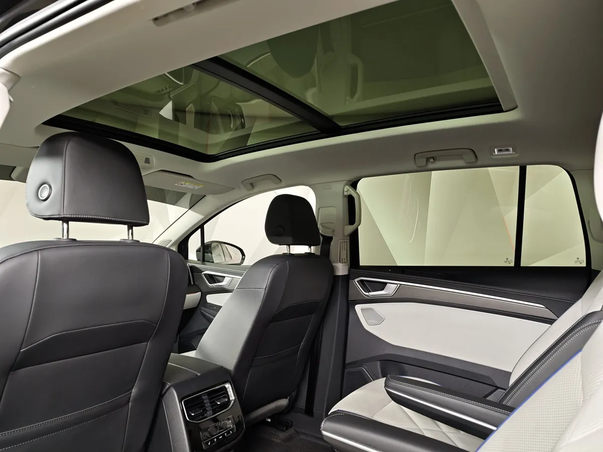Volkswagen Talagon 2.0 7DSG AWD (272 л.с.) Flagship Shengjing Черный в АВИЛОН. Слайд №31