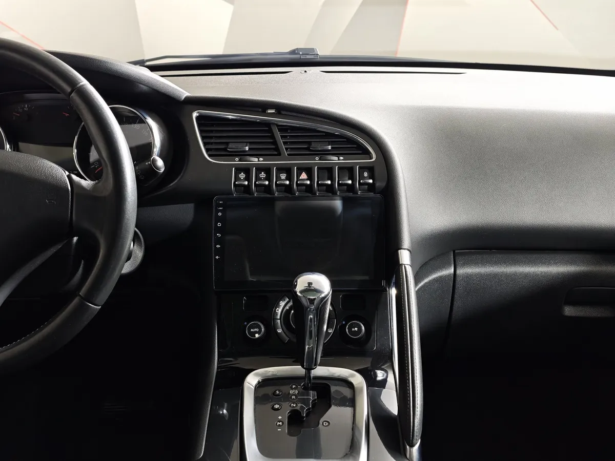 Peugeot 3008 1.6 THP AT (150 л.с.) Черный в АВИЛОН. Слайд №14