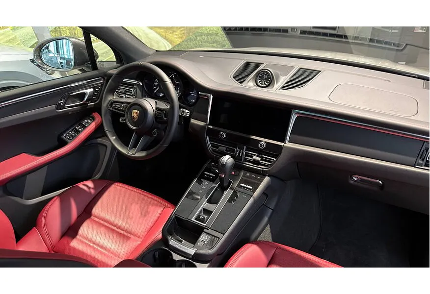 Porsche Macan 2.0 TFSI AMT 4WD (265 л.с.) R4 Серый в АВИЛОН. Слайд №10