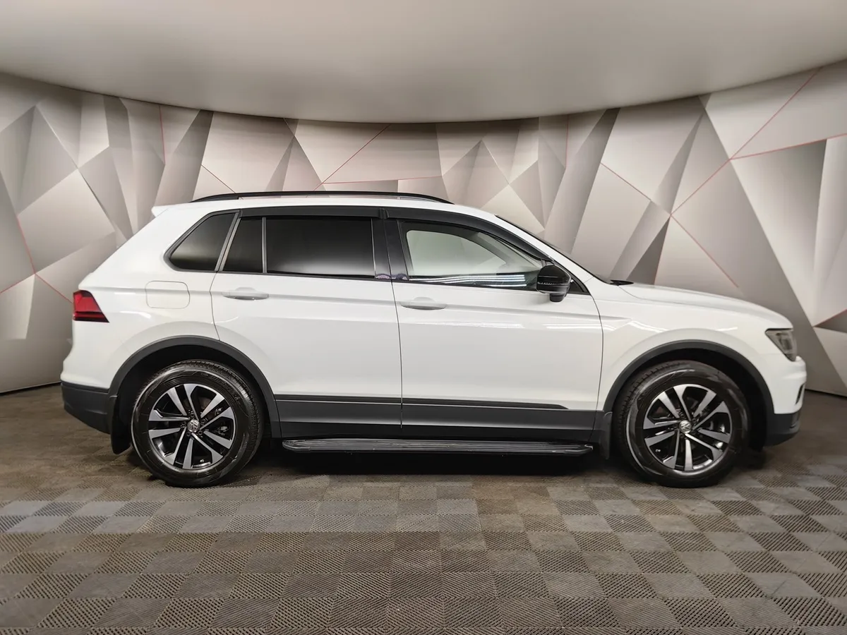 Volkswagen Tiguan 1.4 TSI BlueMotion DSG (150 л.с.) Белый в АВИЛОН. Слайд №6