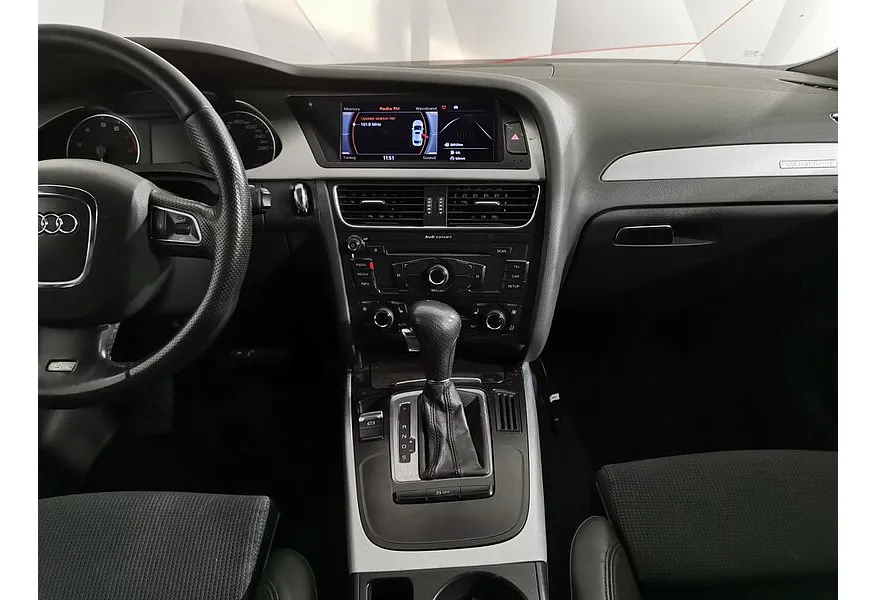 Audi A4 2.0 TFSI S tronic quattro (211 л.с.) S-Line Черный в АВИЛОН. Слайд №15