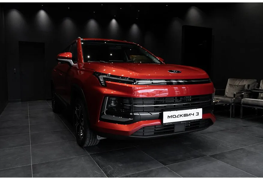 Москвич 3 1.5 CVT (136 л.с.) Comfort Красный в АВИЛОН. Слайд №2