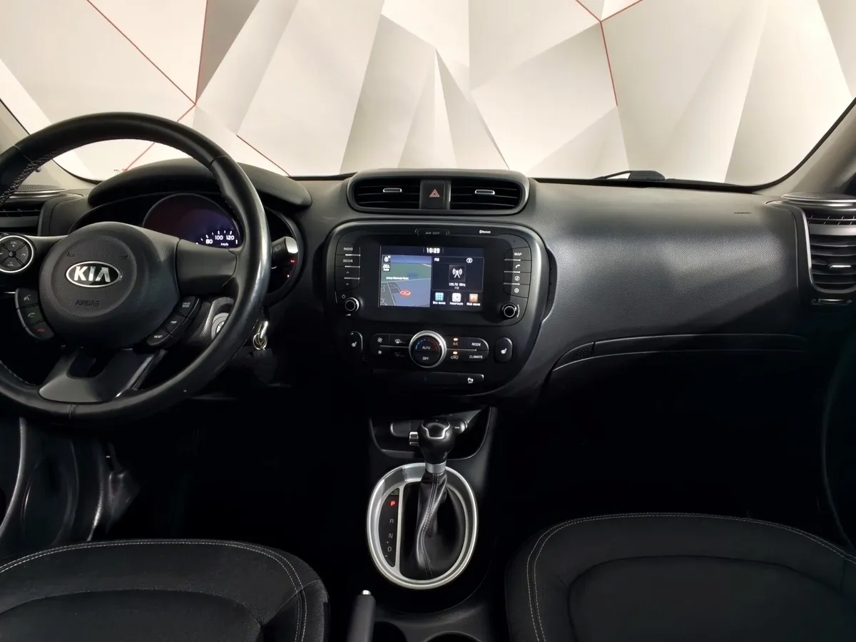 Kia Soul 1.6 AT (132 л.с.) Prestige Черный в АВИЛОН. Слайд №15
