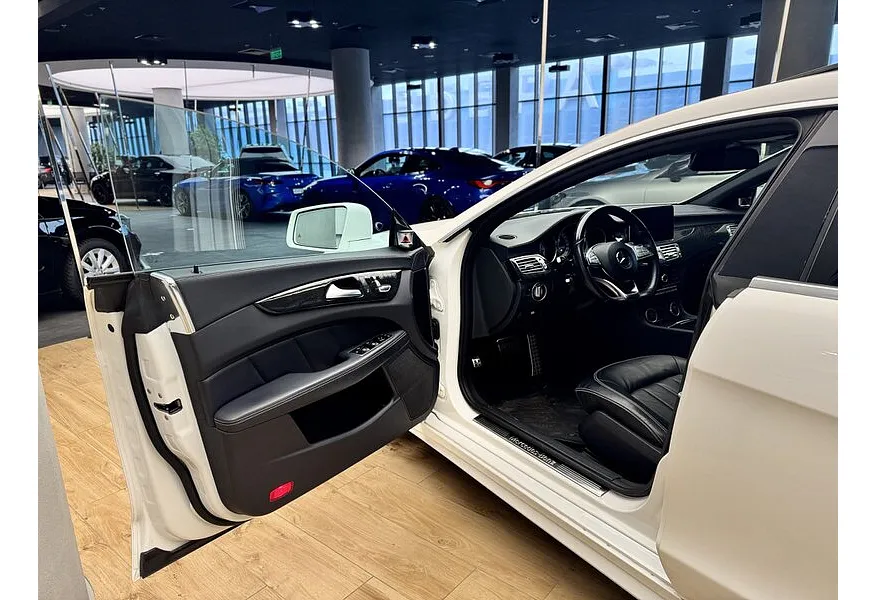 Mercedes-Benz CLS CLS 350 d 4MATIC 9G-TRONIC (249 л.с.) Белый в АВИЛОН. Слайд №14
