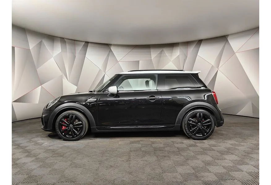 MINI 3 двери JCW 2.0 AT (231 л.с.) Черный в АВИЛОН. Слайд №5