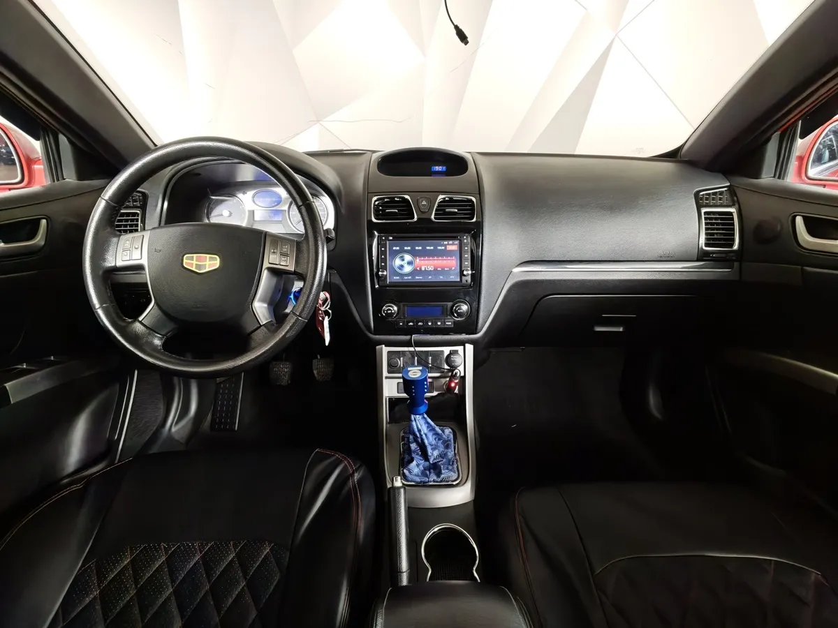 Geely Emgrand 7 1.8 MT (129 л.с.) Красный в АВИЛОН. Слайд №13
