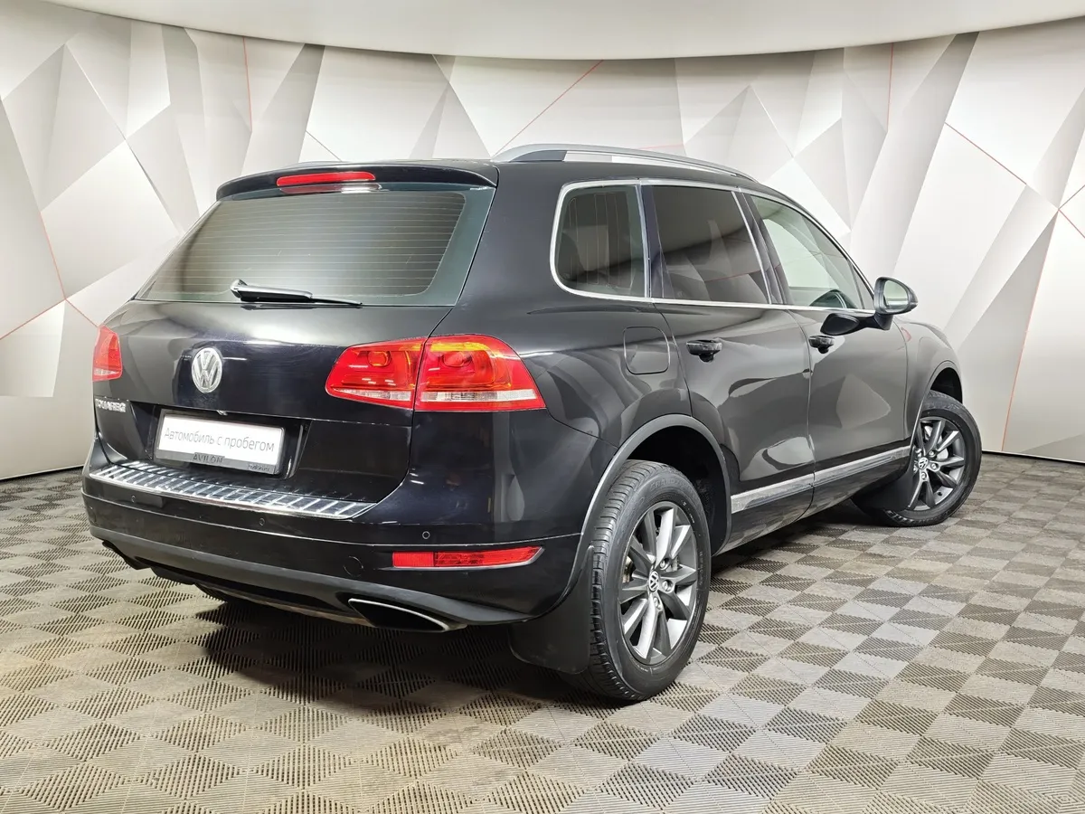 Volkswagen Touareg 3.6 FSI Tiptronic 4Motion (249 л.с.) V6 FSI Черный в АВИЛОН. Слайд №2